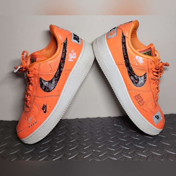 Air Force 1 Just Do It - Picture 3 of 10